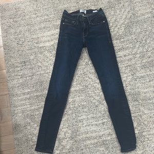 Frame Denim- le skinny de jeanne